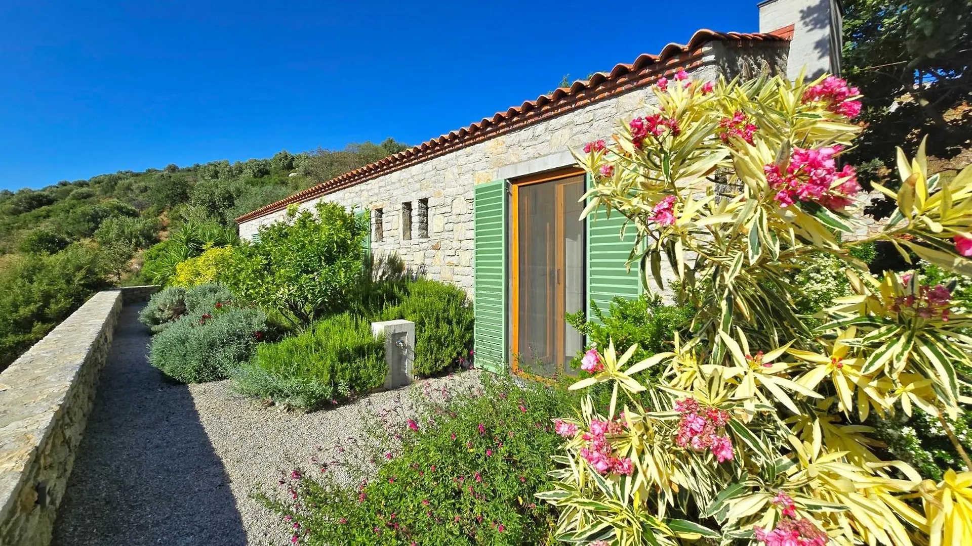 Uzun Ev - Architectural Gem - Contemporary Rustic Villa With Stunning Valley View